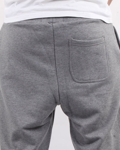 Lyle And Scott – Schmal geschnittene Jogginghose in Mittelgrau meliert