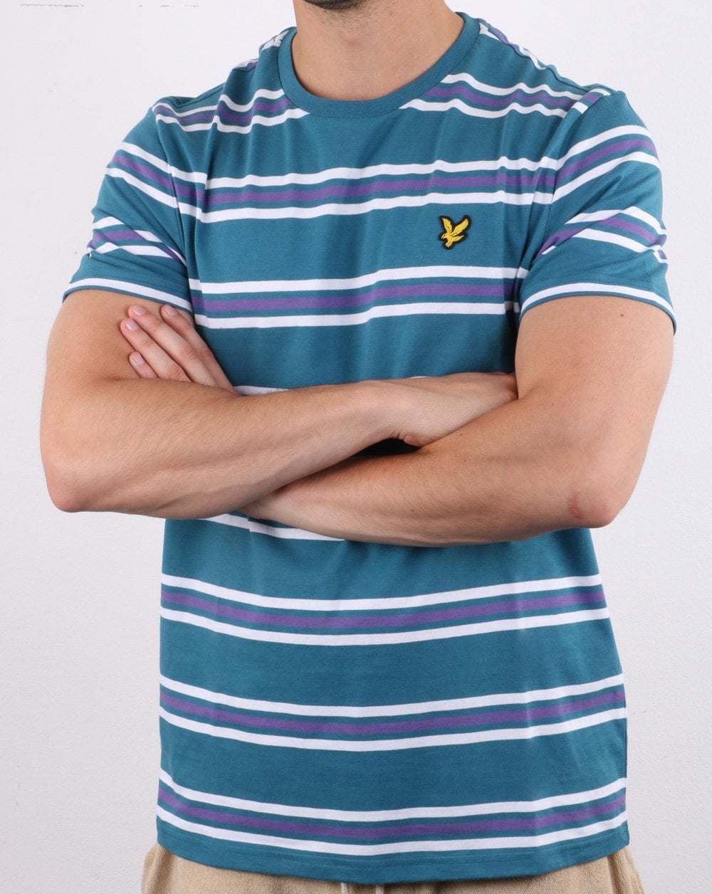 Lyle And Scott – T-Shirt mit mehrfarbigen Streifen in Blaugrün