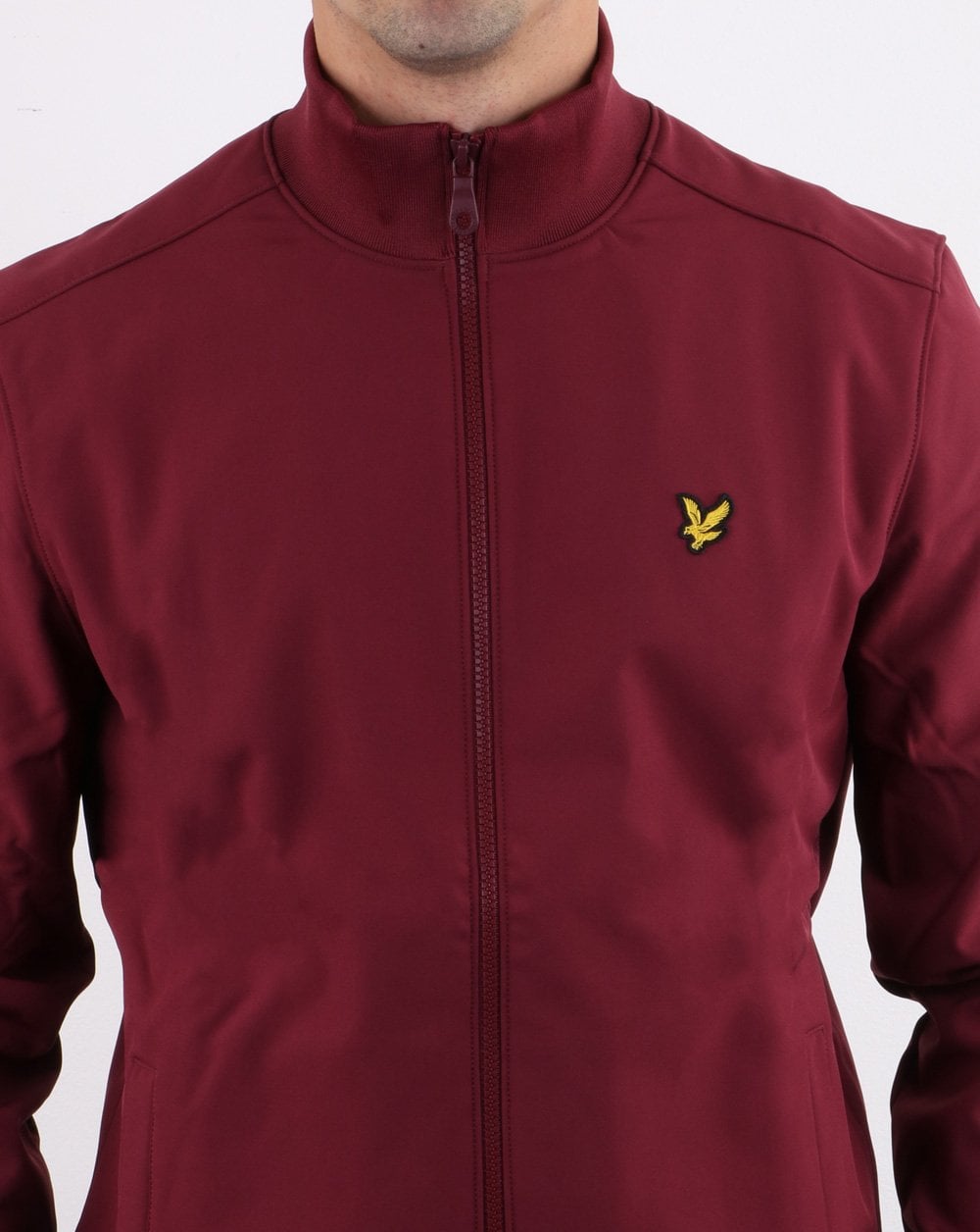 Lyle And Scott – Softshell-Jacke mit durchgehendem Reißverschluss und Trichterkragen in Burgunderrot