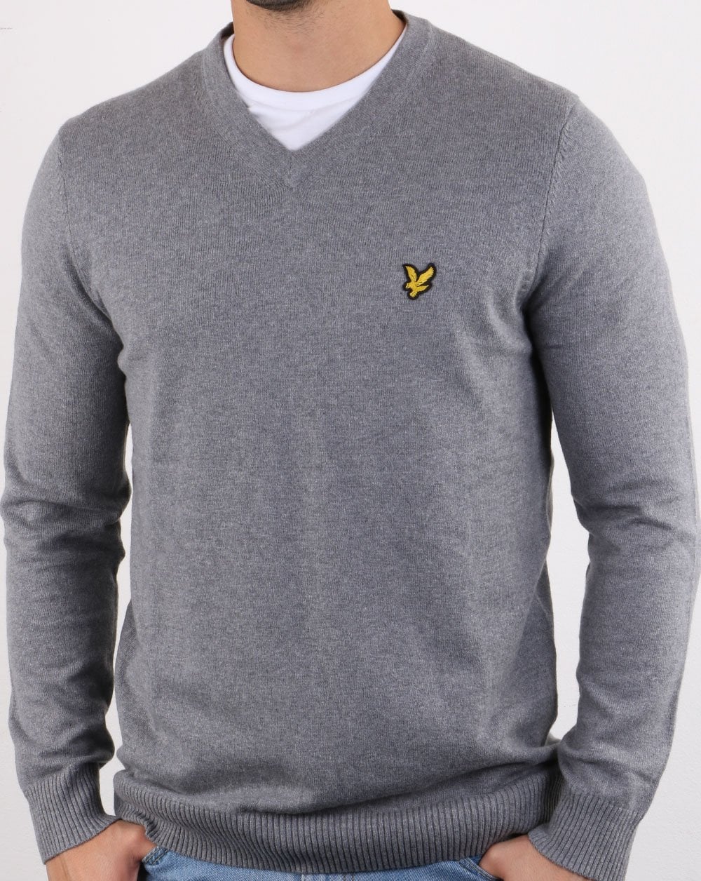 Lyle And Scott – Pullover aus Merinowolle mit V-Ausschnitt, Grau meliert