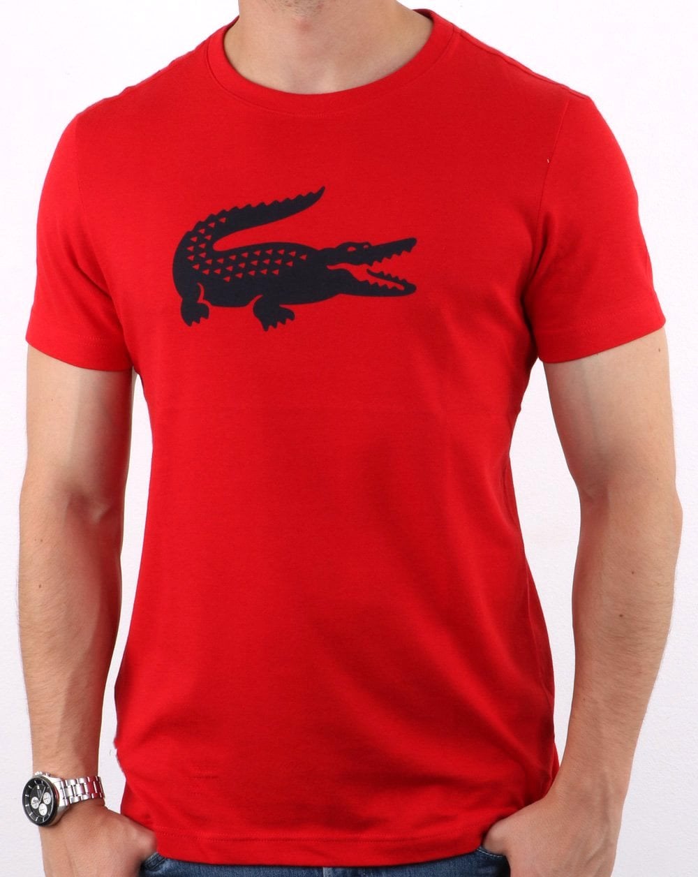 Lacoste – T-Shirt mit Krokodil-Print, Rot/Marineblau