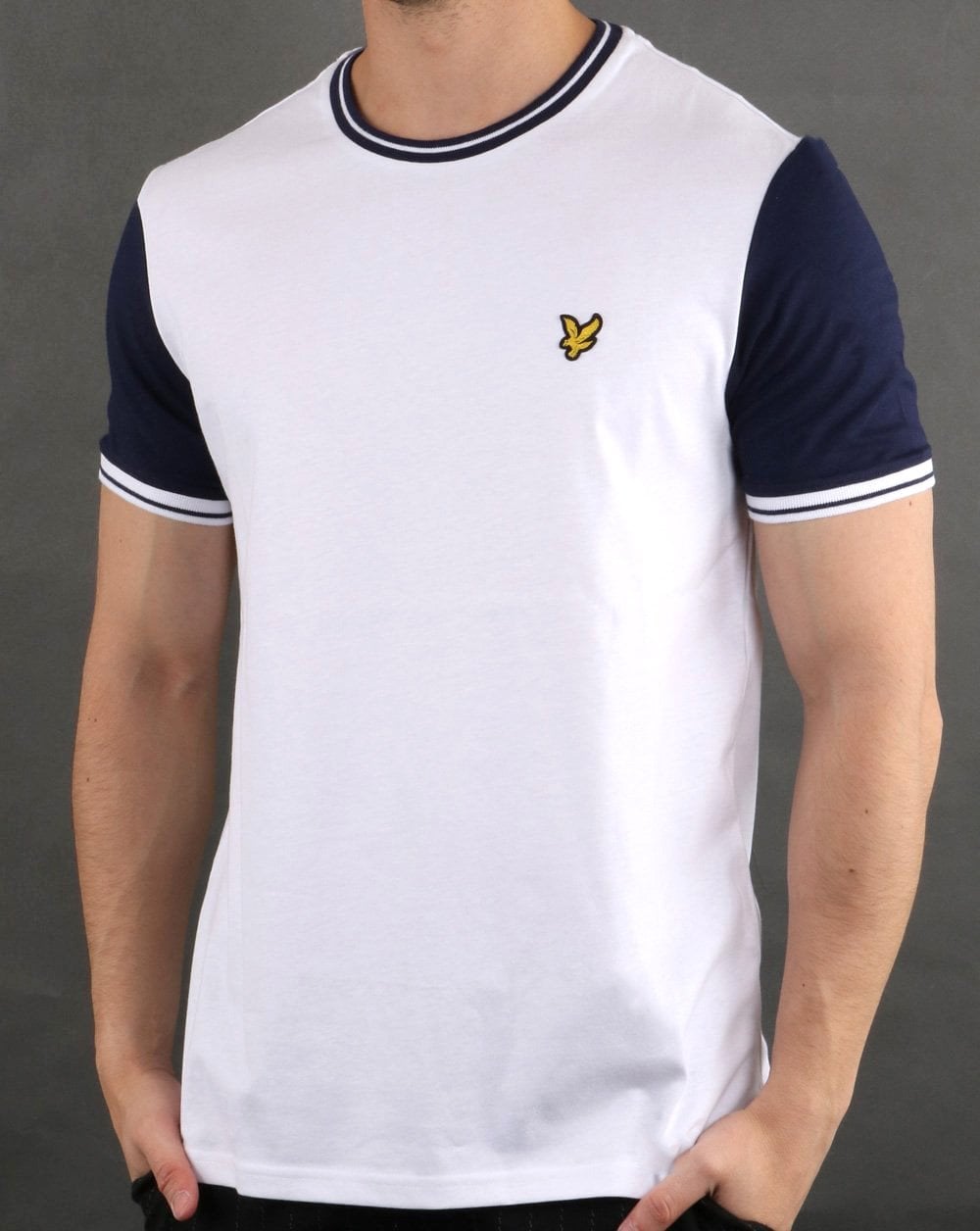 Lyle And Scott T-Shirt mit Streifen in Weiß/Marineblau