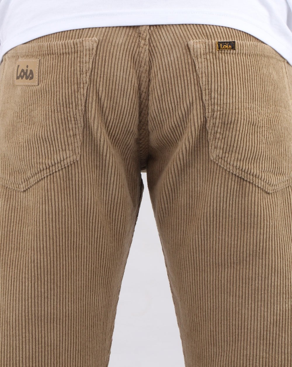 Lois Cordhose mit geradem Bein, dunkler Sand