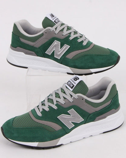 New Balance 997 Sneaker Grün