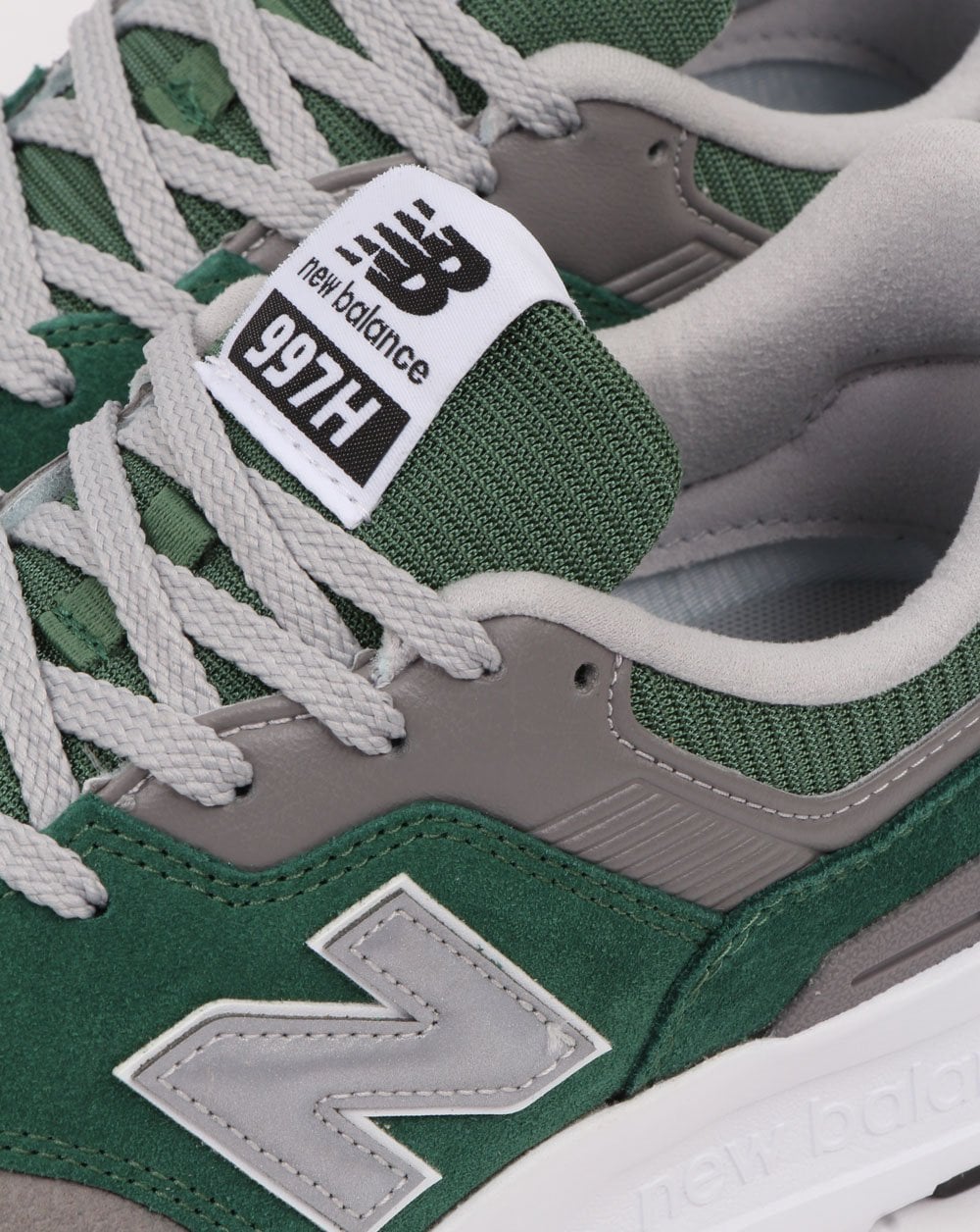 New Balance 997 Sneaker Grün