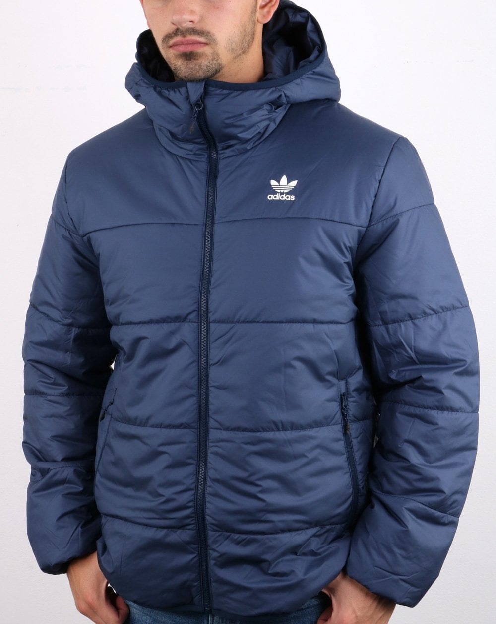 Adidas Originals – Wattierte Jacke in Marineblau