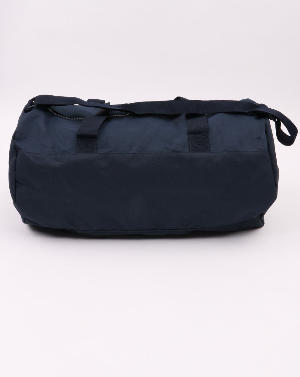 Ellesse – Pelba – Fasstasche in Marineblau
