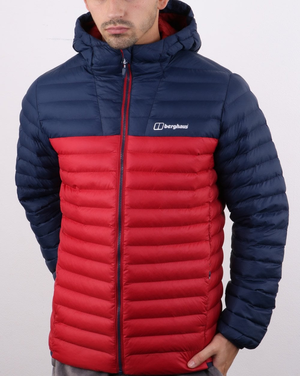 Berghaus Vaskye Jacke Rot und Marineblau