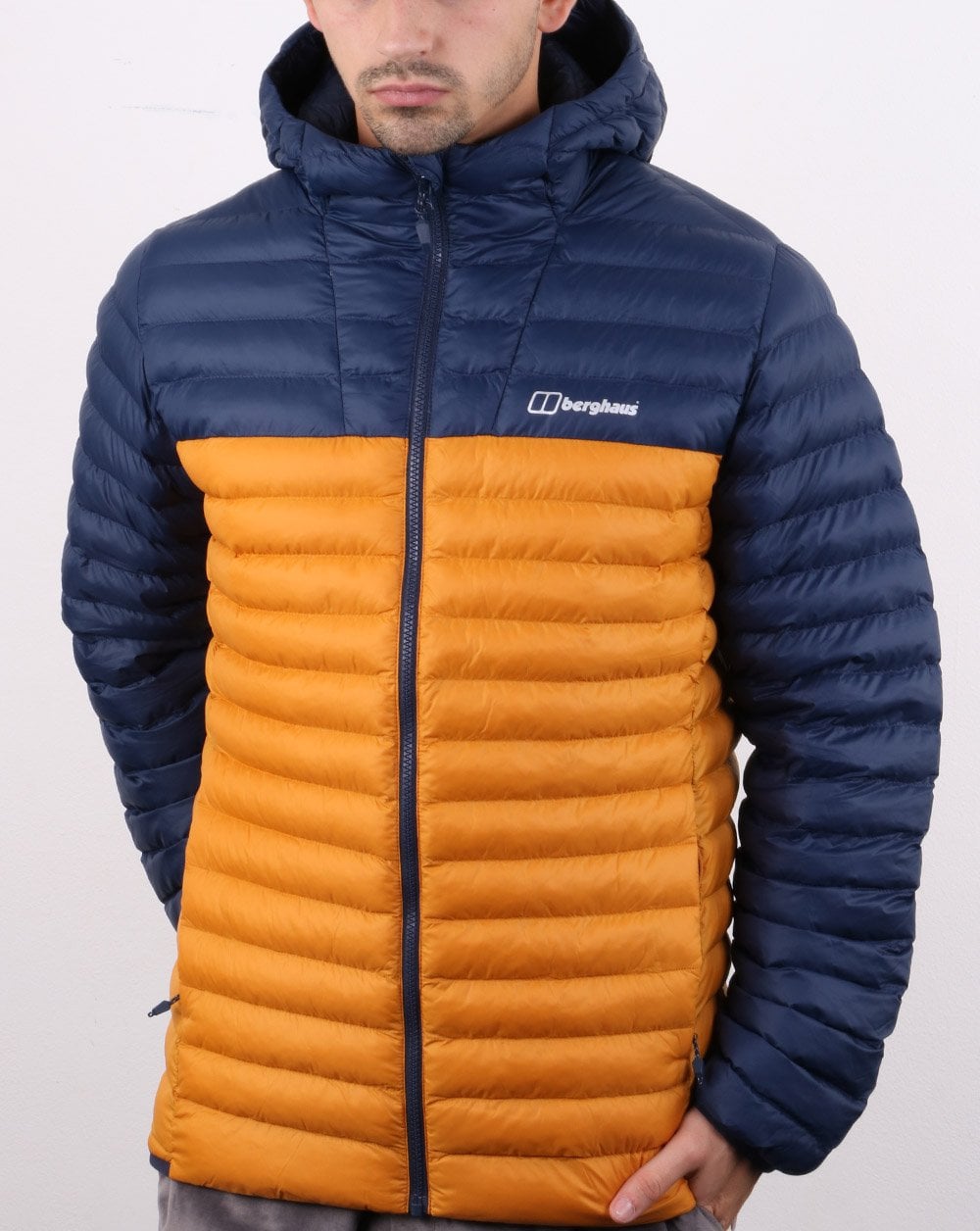 Berghaus Vaskye Jacke Marineblau und Gelb