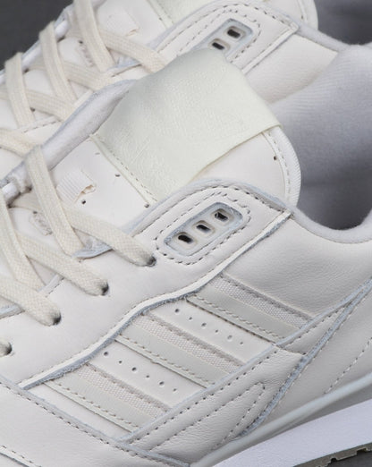 Adidas AR Trainer Kreideweiß