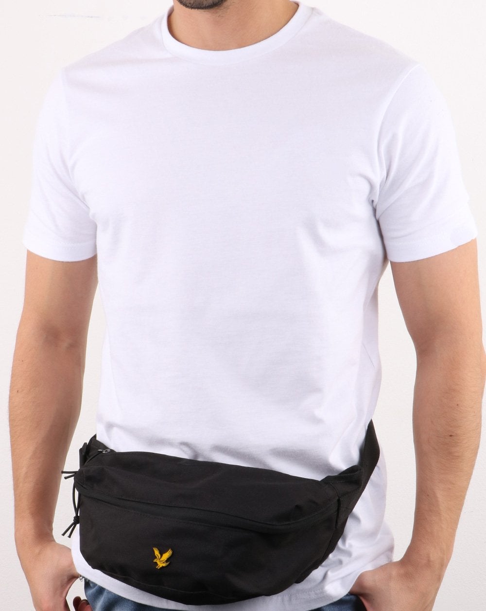 Lyle And Scott Umhängetasche in True Black