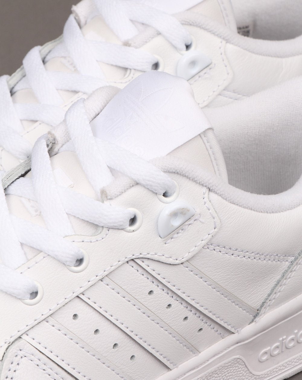 Adidas Rivalry Low Sneaker Weiß