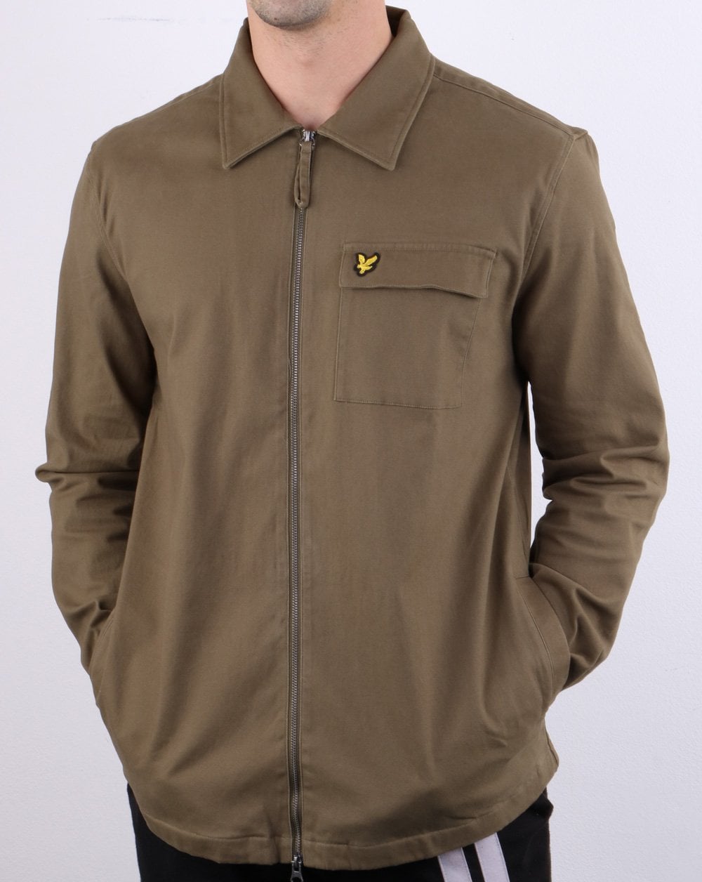 Lyle And Scott – Twill-Overshirt in Khaki