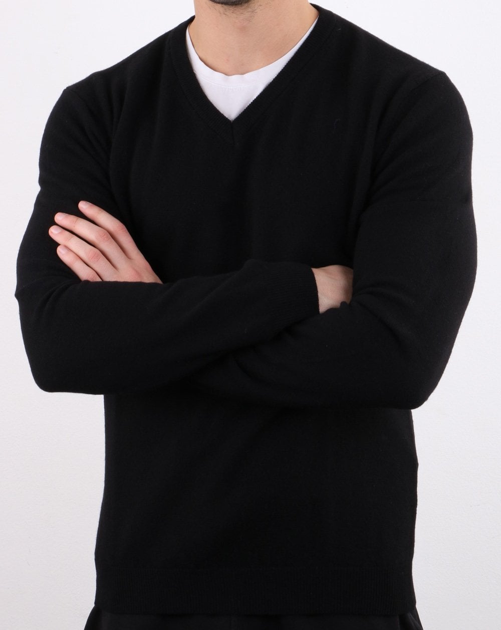 Benetton Pullover aus Merinowolle mit V-Ausschnitt in Schwarz