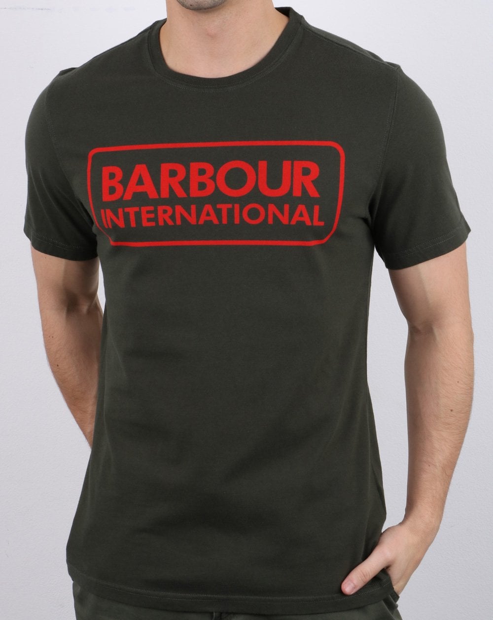 Barbour International – T-Shirt mit Blocklogo in Armeegrün
