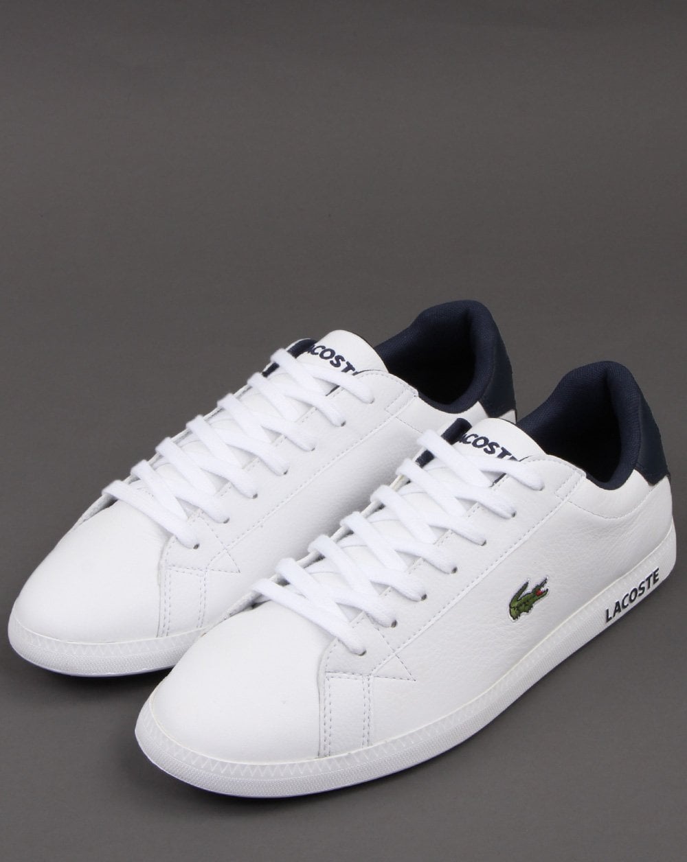 Lacoste Footwear Graduate LCR3 Trainer Weiß/Dunkelblau