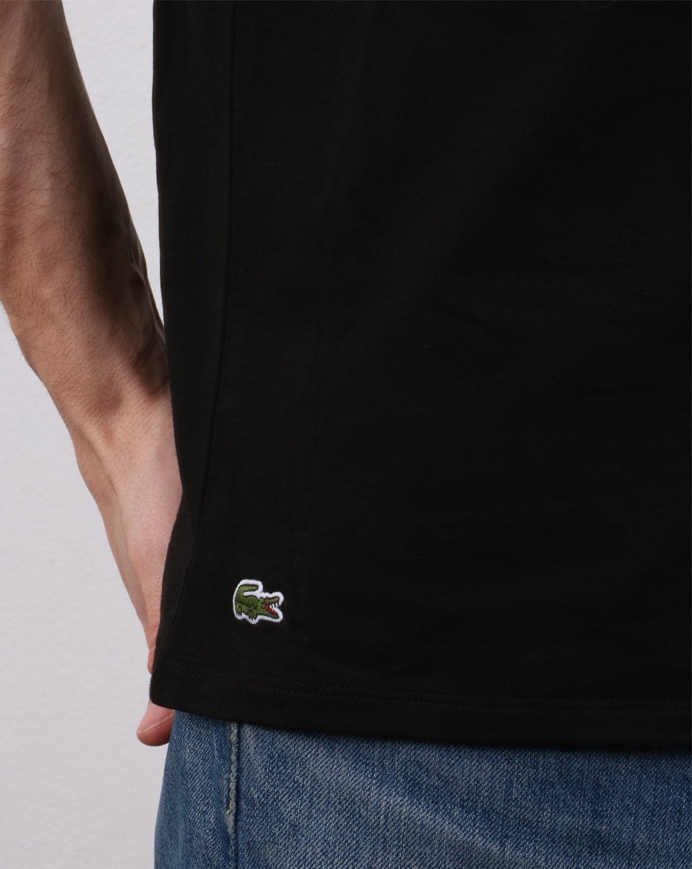 Lacoste – T-Shirts mit Rundhalsausschnitt im Doppelpack in Schwarz