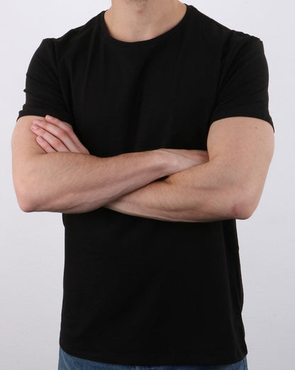 Lacoste – T-Shirts mit Rundhalsausschnitt im Doppelpack in Schwarz