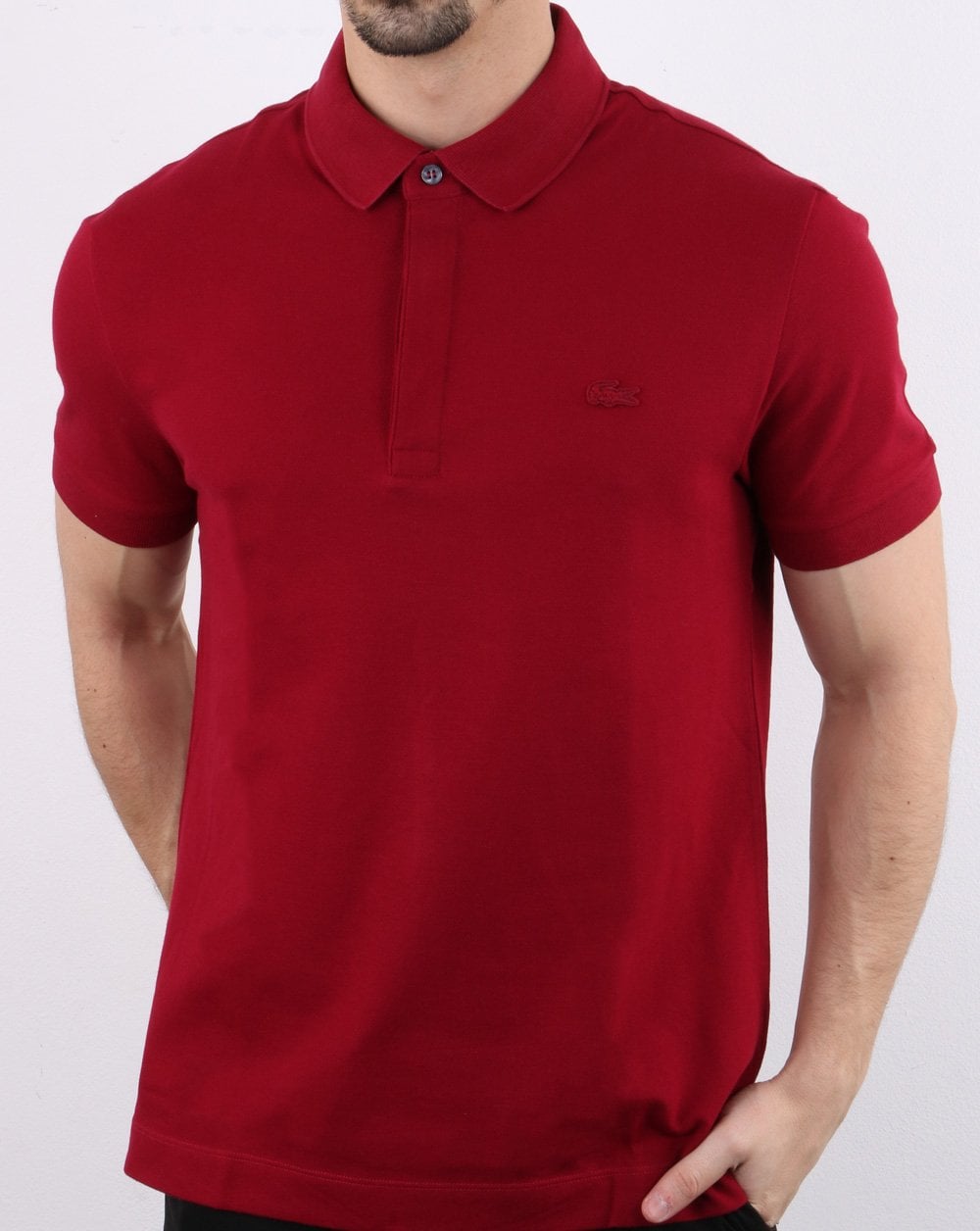 Lacoste Paris – Ton-in-Ton-Poloshirt in Burgunderrot