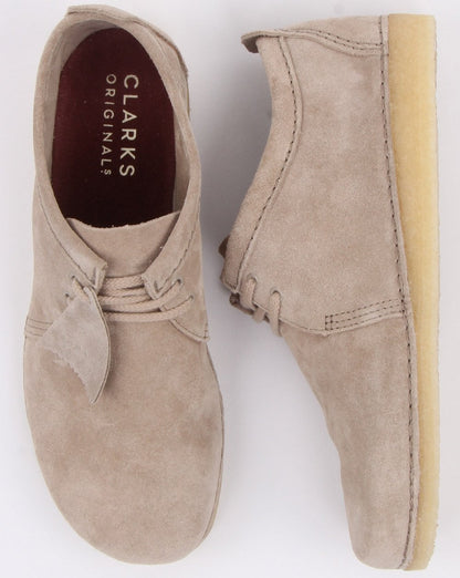 Clarks Originals Ashton Schuh aus sandfarbenem Wildleder