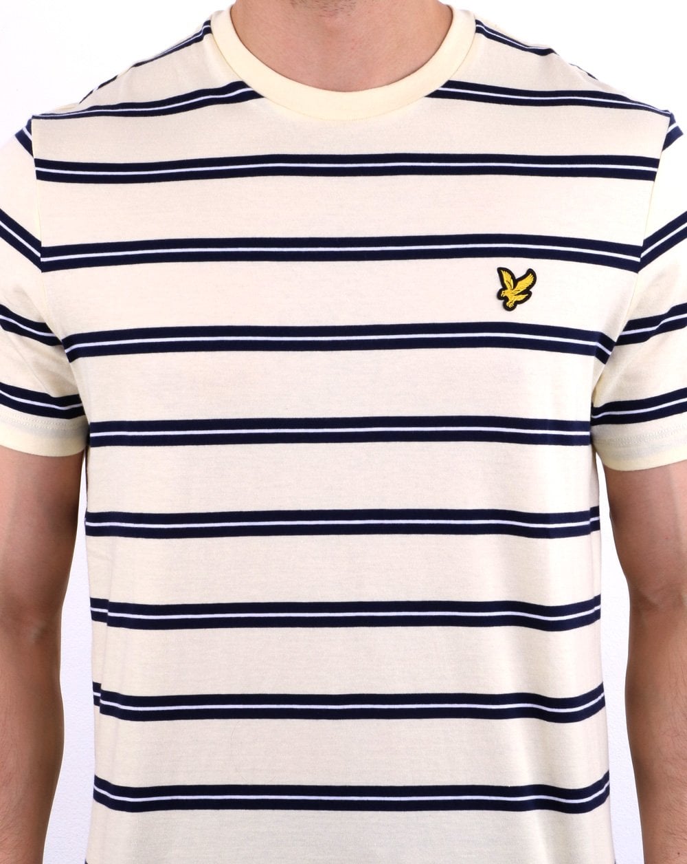 Lyle And Scott – Breites T-Shirt mit Doppelstreifen in Buttercreme