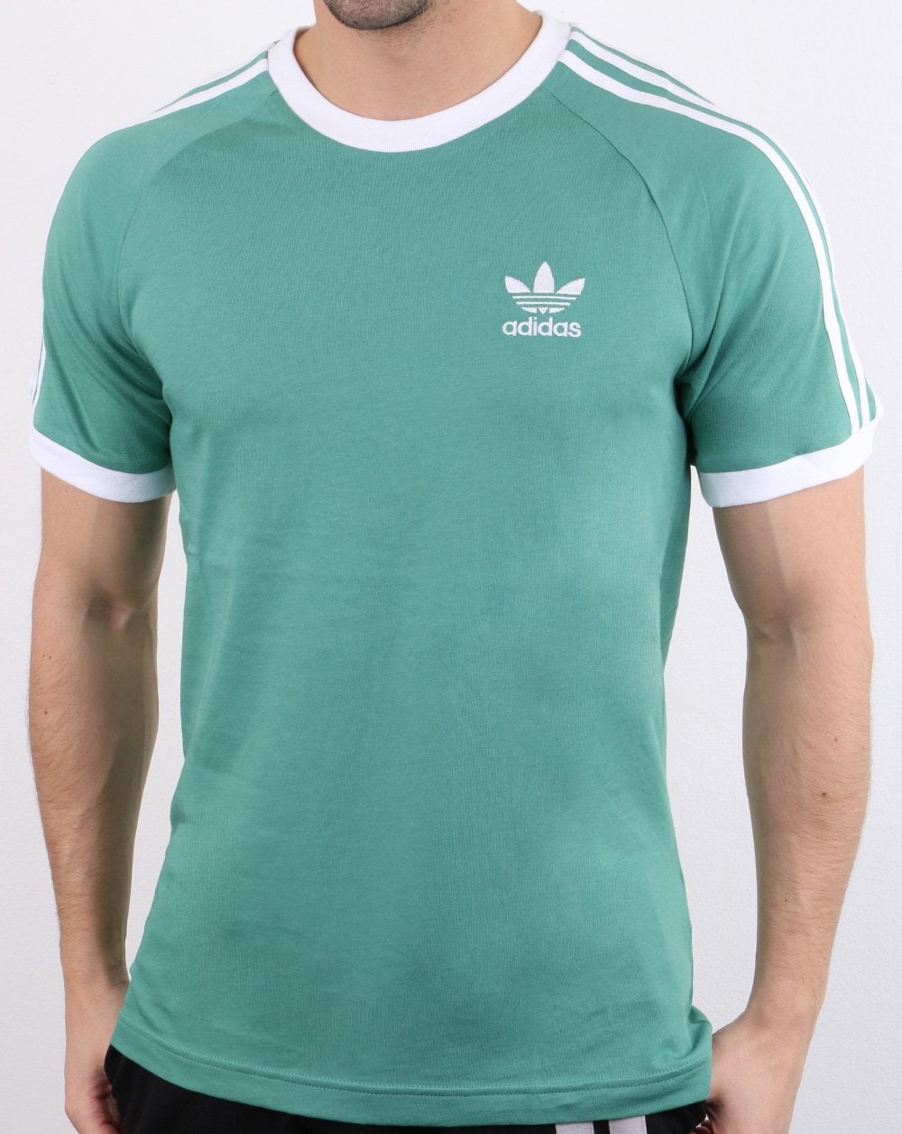 Adidas Originals 3-Streifen-T-Shirt, weiches Grün