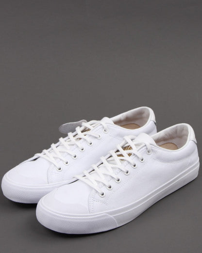 Pretty Green Canvas Sneaker Weiß