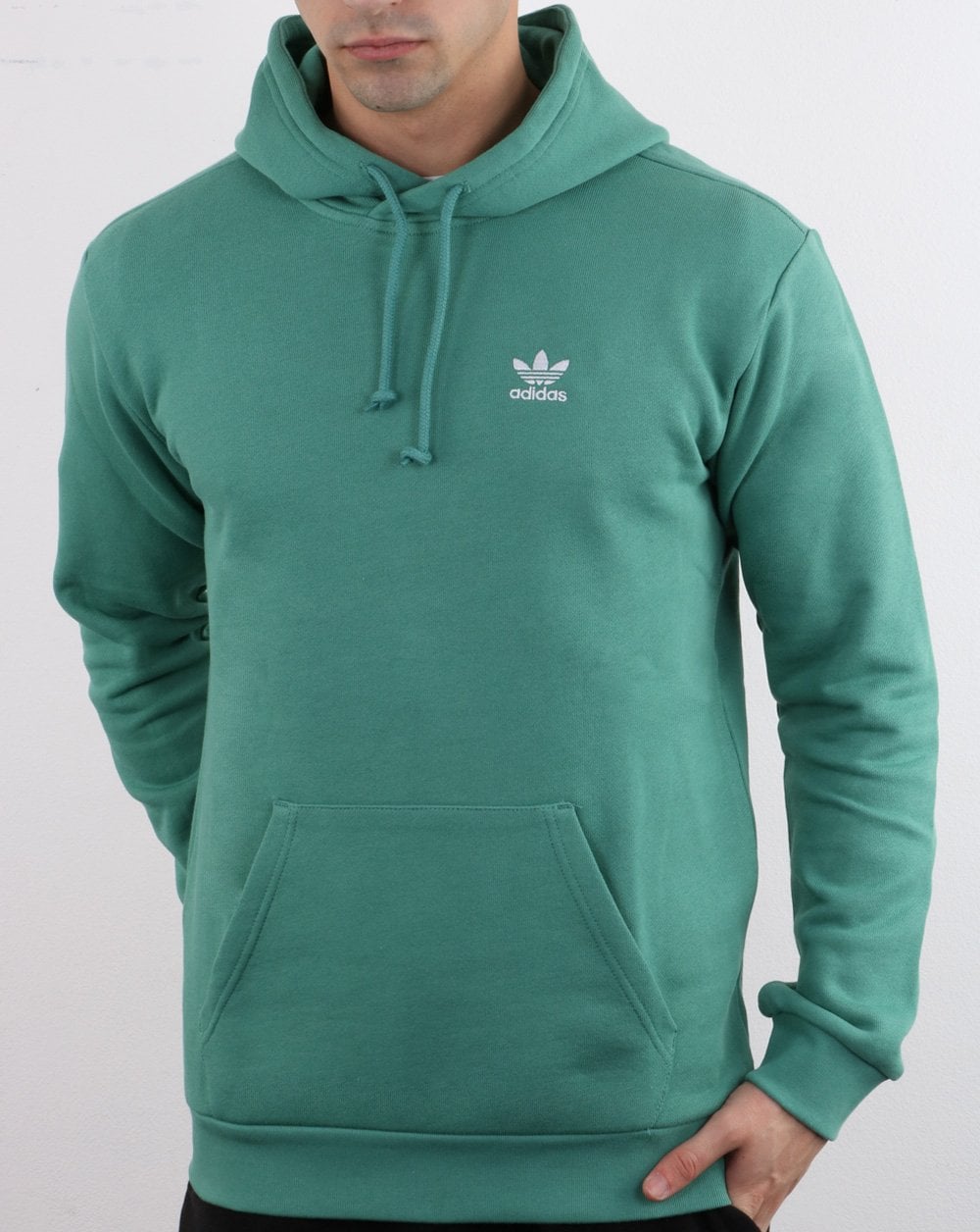 Adidas Originals – Klassischer Kapuzenpullover in weichem Grün