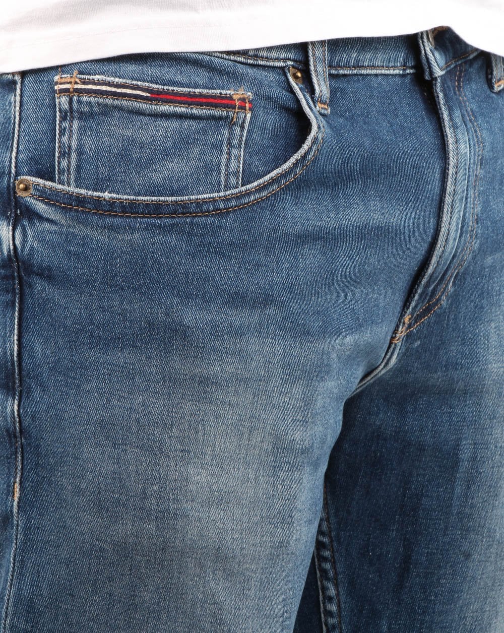 Tommy Hilfiger – Ryan – Entspannte, gerade Jeans mit geradem Bein, Kevin, Mittelblau
