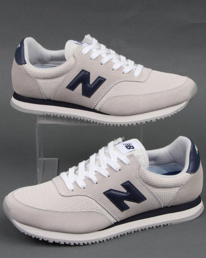 New Balance 100 Trainer Grau