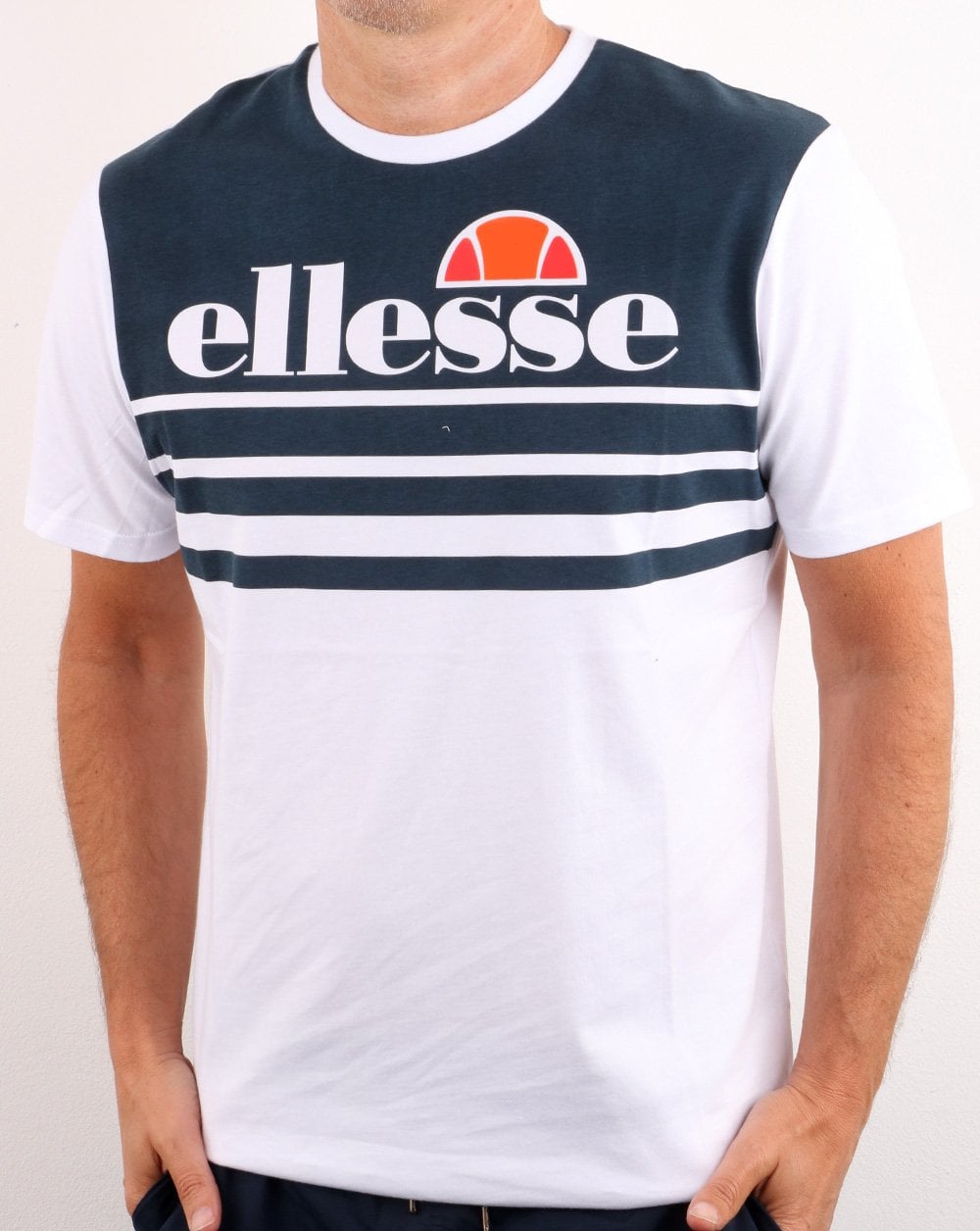 Ellesse – Vierra – T-Shirt in Weiß