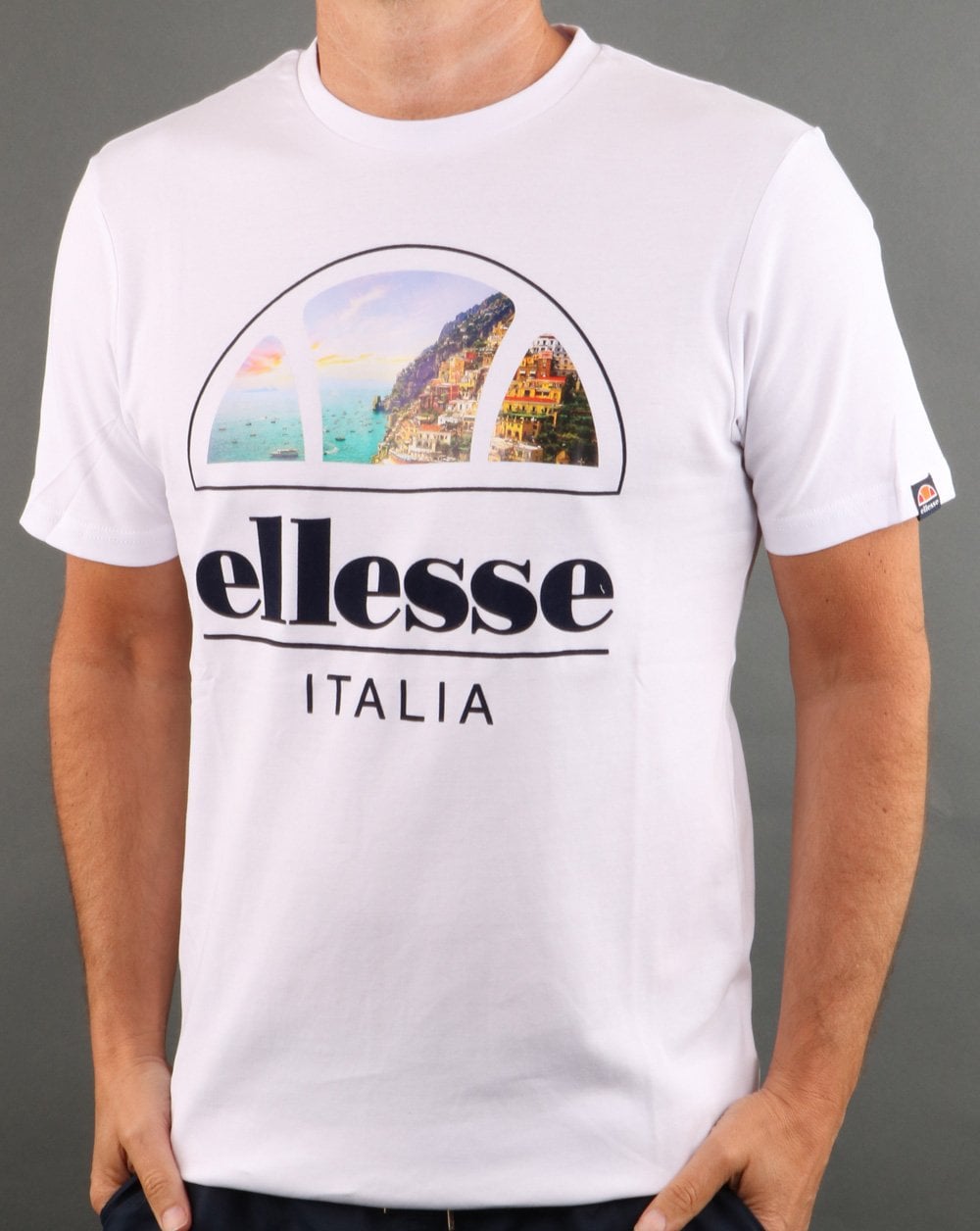 Ellesse – Chia – T-Shirt in Weiß