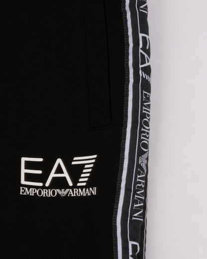 Emporio Armani – EA7 – Schwarze Trainingshose mit Zierstreifen