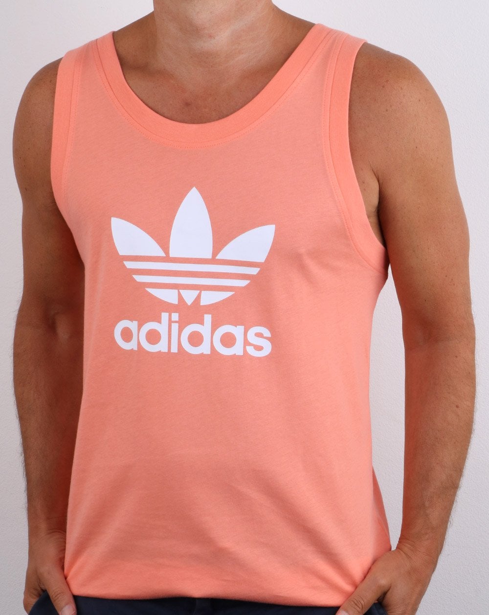 Adidas Originals – Trefoil Tanktop in Kreidekoralle