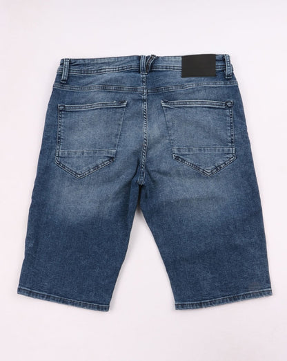 Jeansshorts in dunkler Waschung