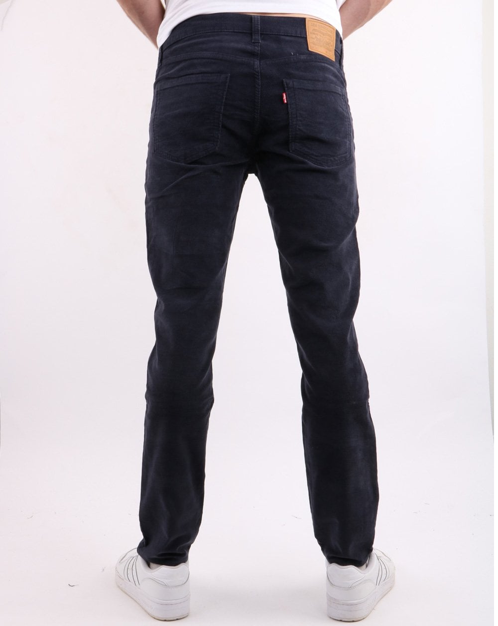 Levis 511 – Slim Fit-Cordhose in Dunkelblau