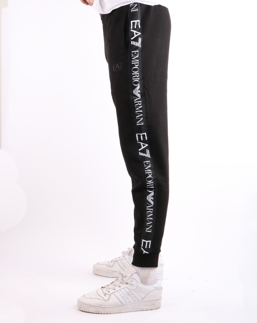 Emporio Armani EA7 Trainingshose Schwarz