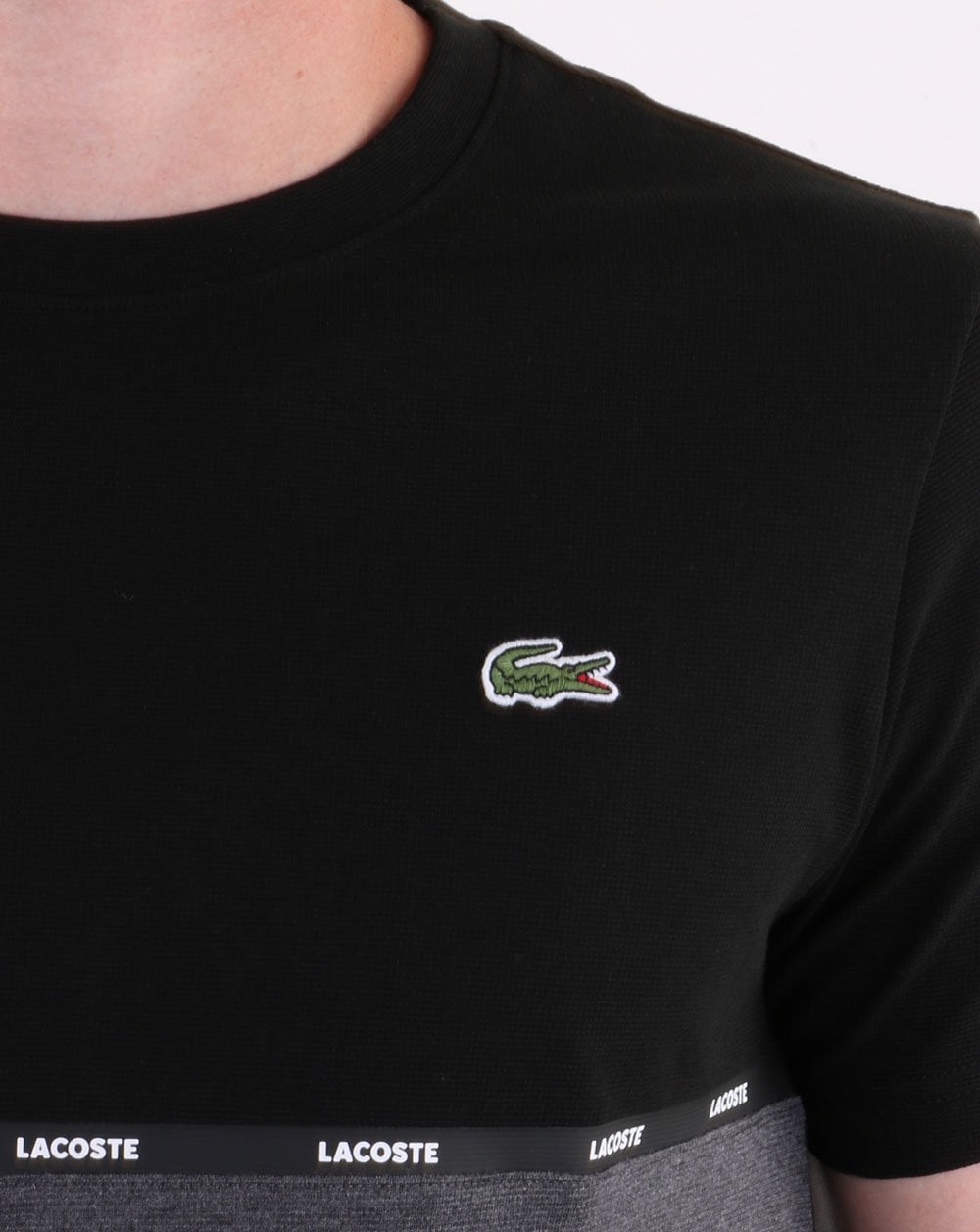 Lacoste T-Shirt mit Kontraststreifen Schwarz/Grau