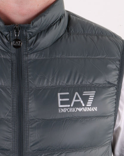Emporio Armani – EA7 Core Logo Daunenweste in Silber