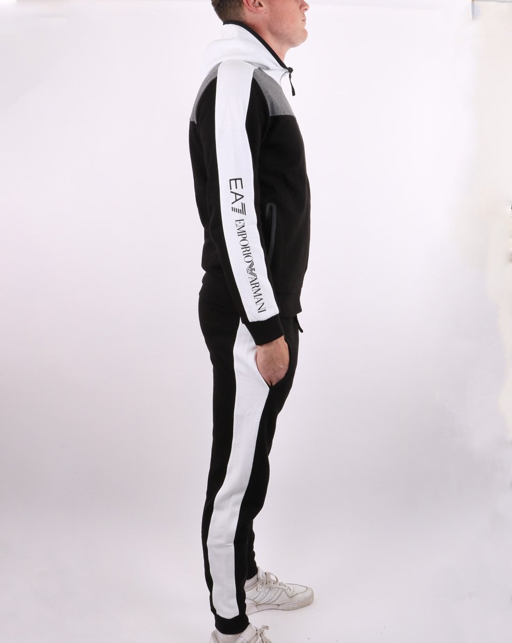 Emporio Armani EA7 Trainingsanzug Schwarz