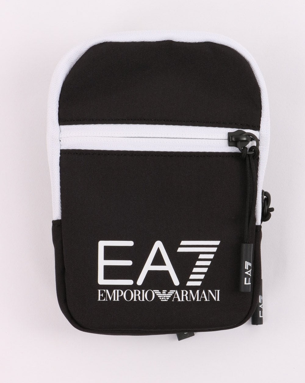 Emporio Armani EA7 Beuteltasche Schwarz/Weiß