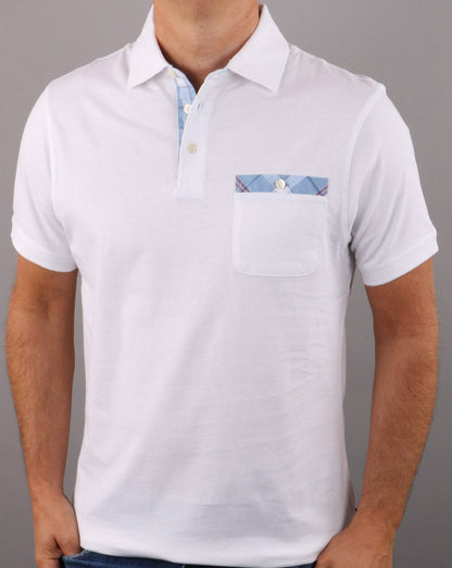 Barbour Poloshirt mit Tartan-Tasche in Weiß