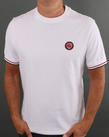 Pretty Green – Likeminded – T-Shirt mit Streifen in Weiß