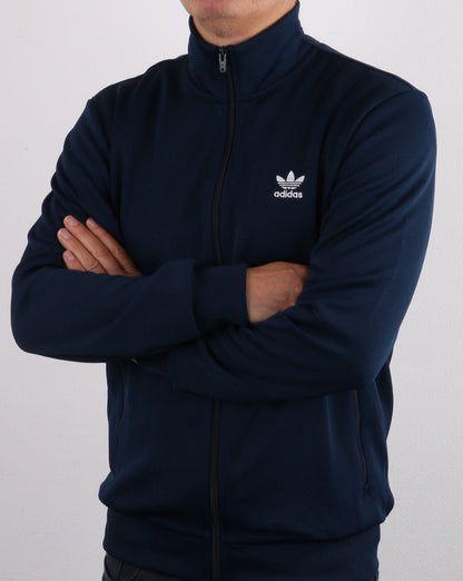 Adidas Originals – Essential Trainingsjacke in Marineblau