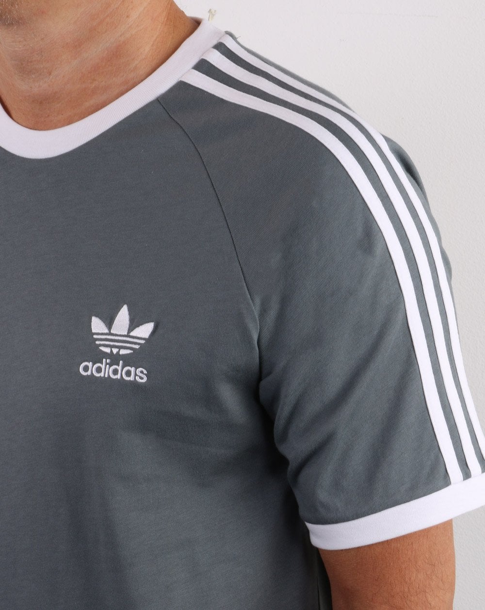 Adidas Originals 3-Streifen-T-Shirt Schiefergrau