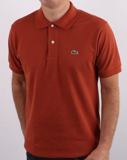 Lacoste – Klassisches Poloshirt in Rostrot