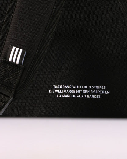 Adidas Originals – Klassischer Rucksack in Schwarz