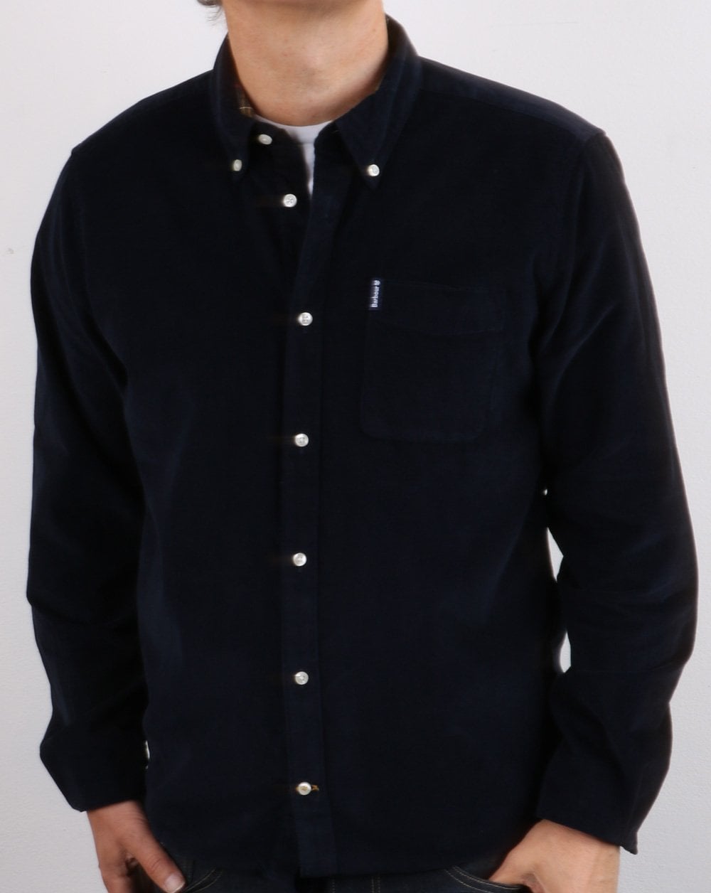 Barbour – Tailored Cordhemd in Marineblau