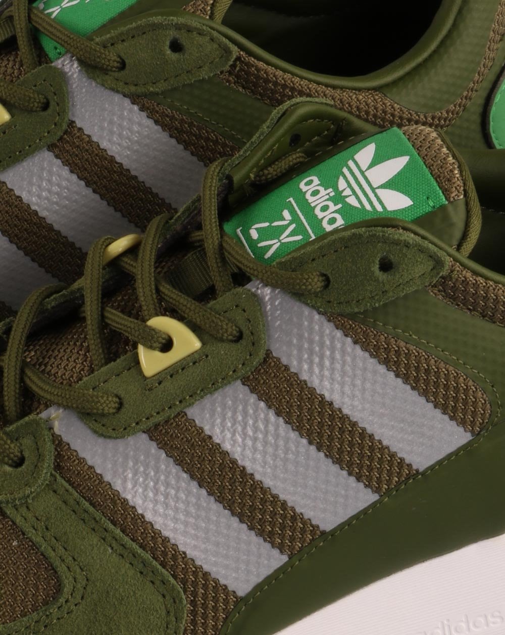 Adidas Zx 700 HD Sneaker Khaki/Silber