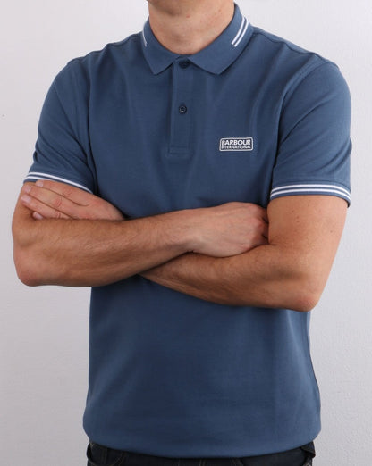 Barbour International Poloshirt mit Streifen in Mittelblau